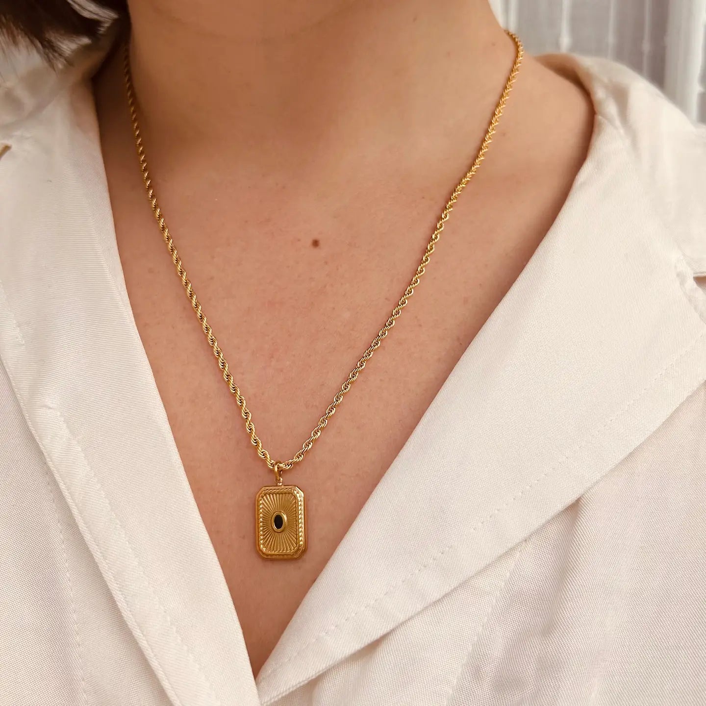 Waterproof Gold Pendant Necklance