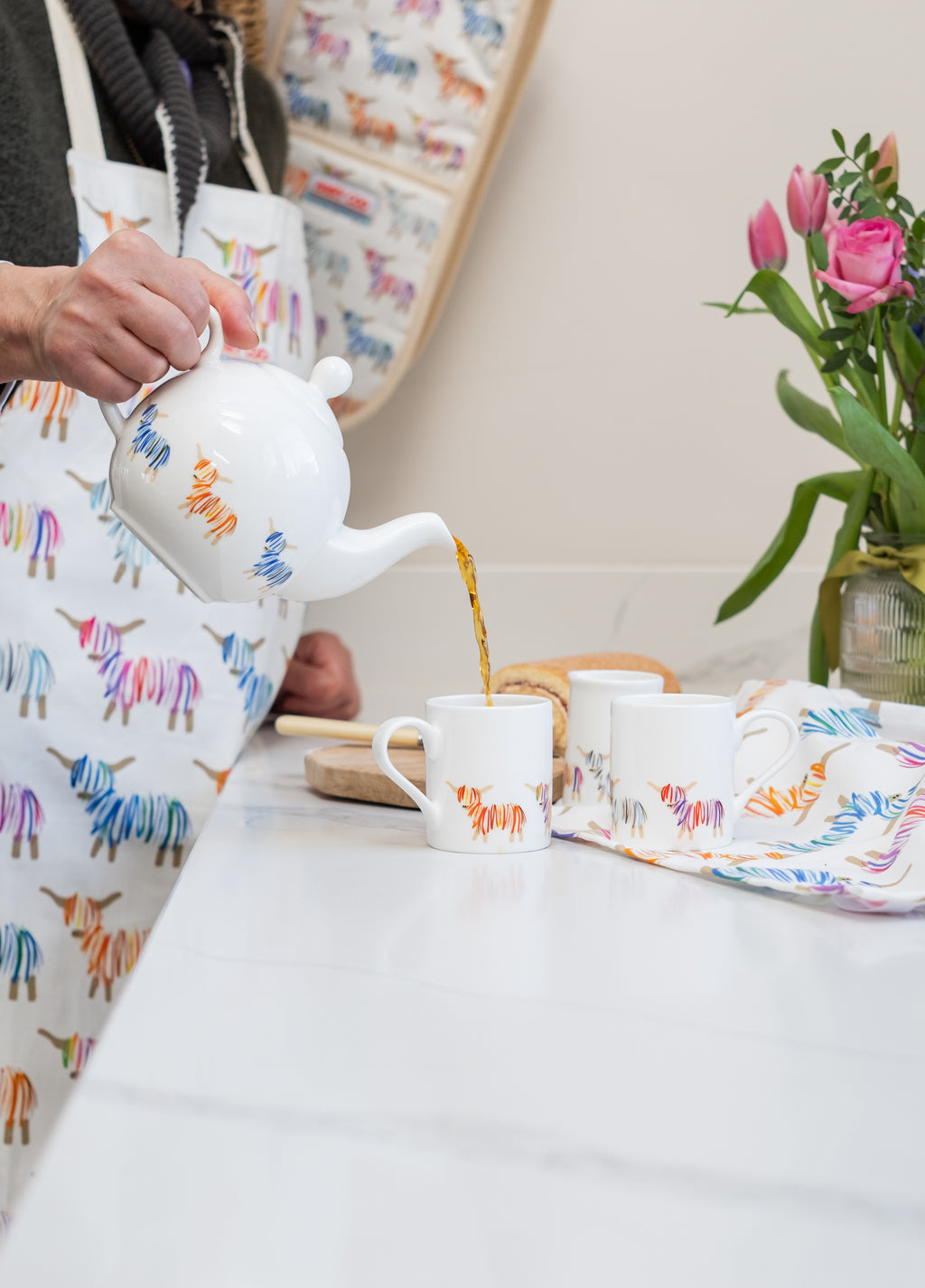 Highland Cow Tea Pot