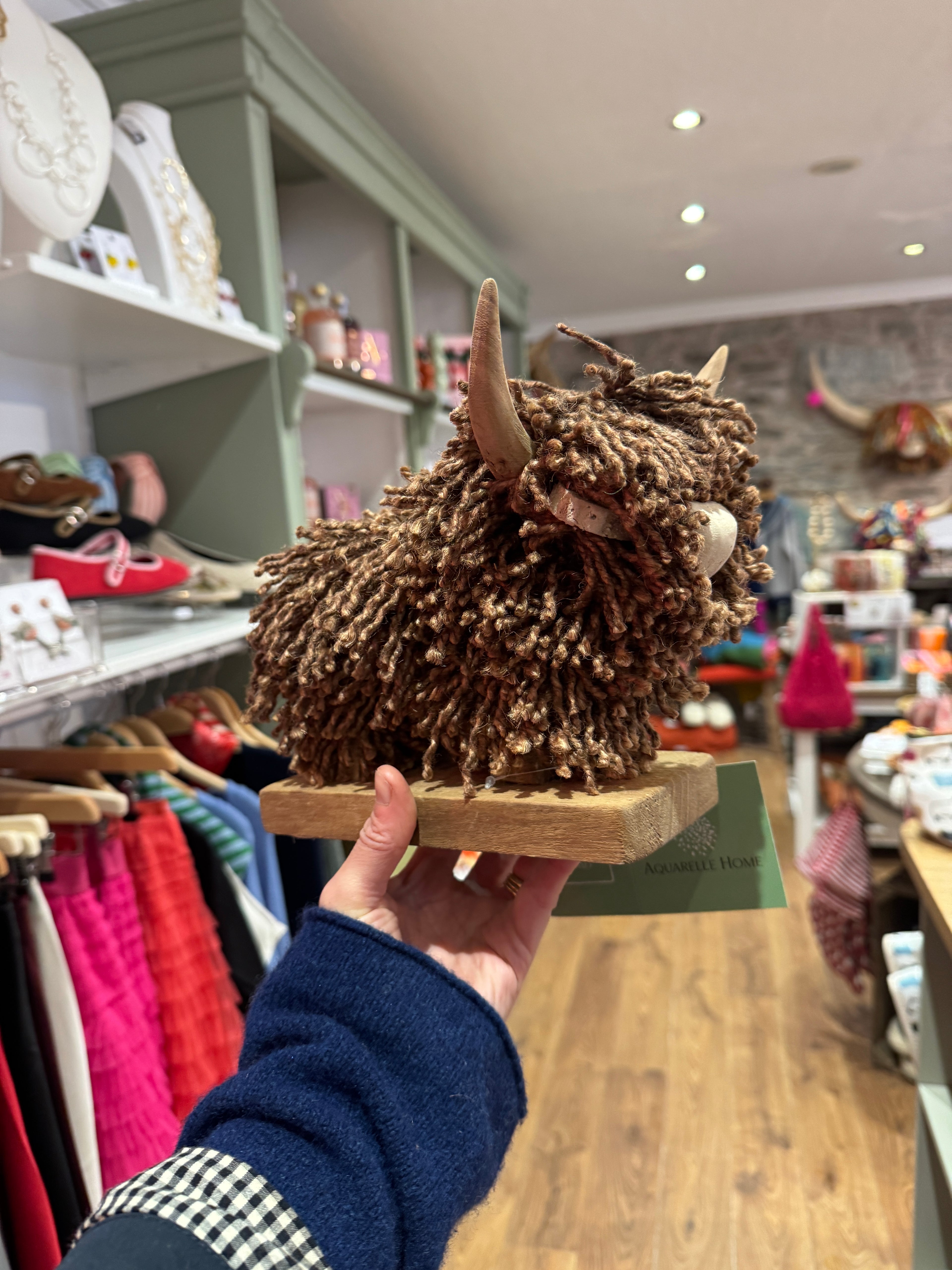 Aquarelle Standing Highland Cow - Dark Brown